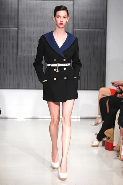 Look 9